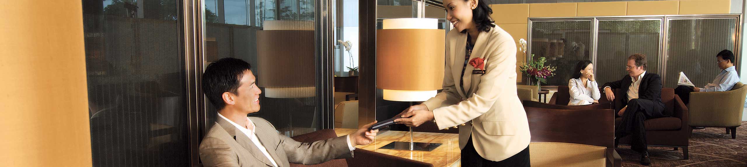 Singapore Airlines First Class Check-in Reception