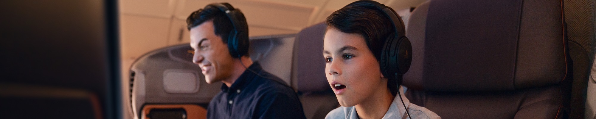 Singapore Airlines Passengers Playing Games and App