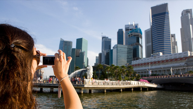 Free Singapore tour during transit