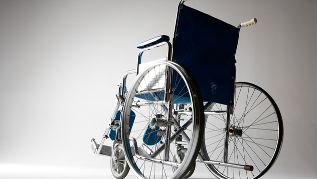 Assistance for travellers with mobility aids