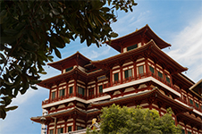 Buddha Tooth Relic Temple at Chinatown